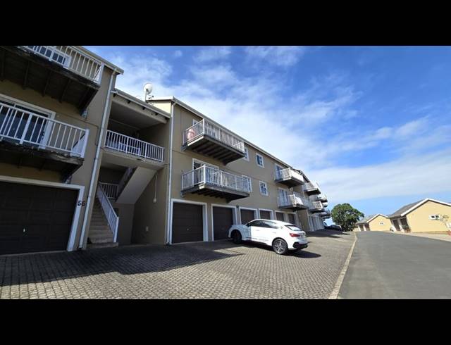 2 BEDROOM FLAT FOR SALE IN PADFIELD PARK